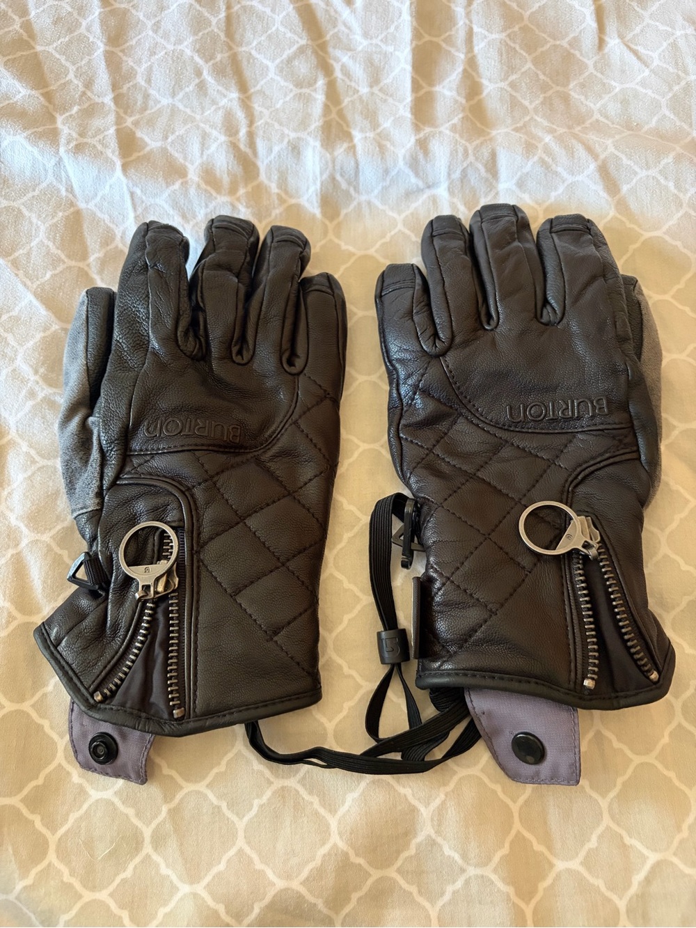 Burton Black Quilted Leather Gloves with Zip Rings